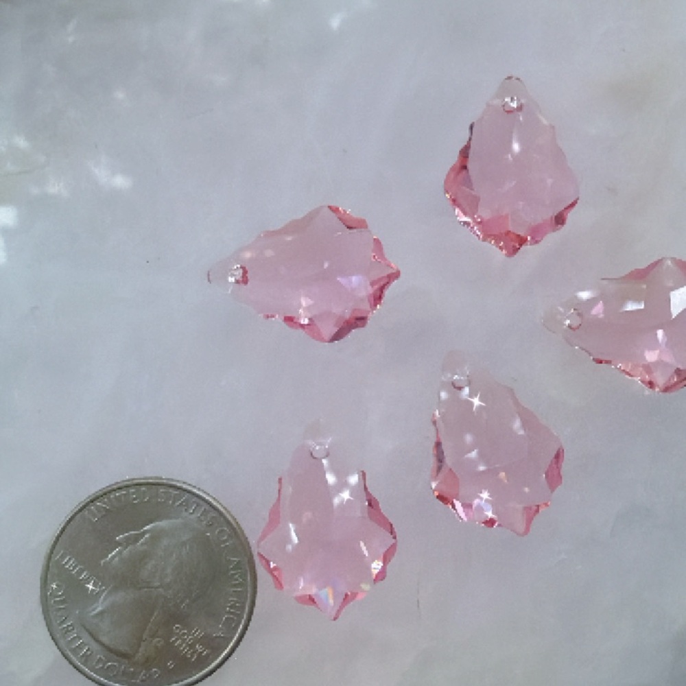 Swarovski light rose crystals - Picture 4 of 7